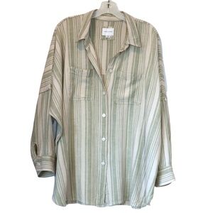 Oversized (!!) green & cream linen blend button-up shirt